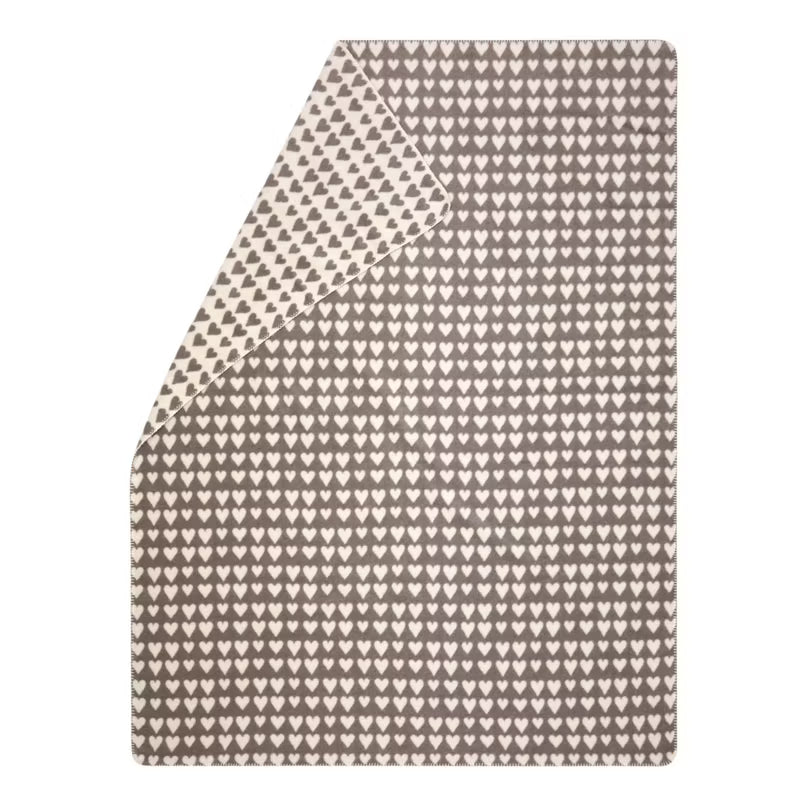 David Fussenegger Kuschelige Wohndecke "Herzen" Flanell Rauch Grau 150x200cm - Wohnen auf dem Land