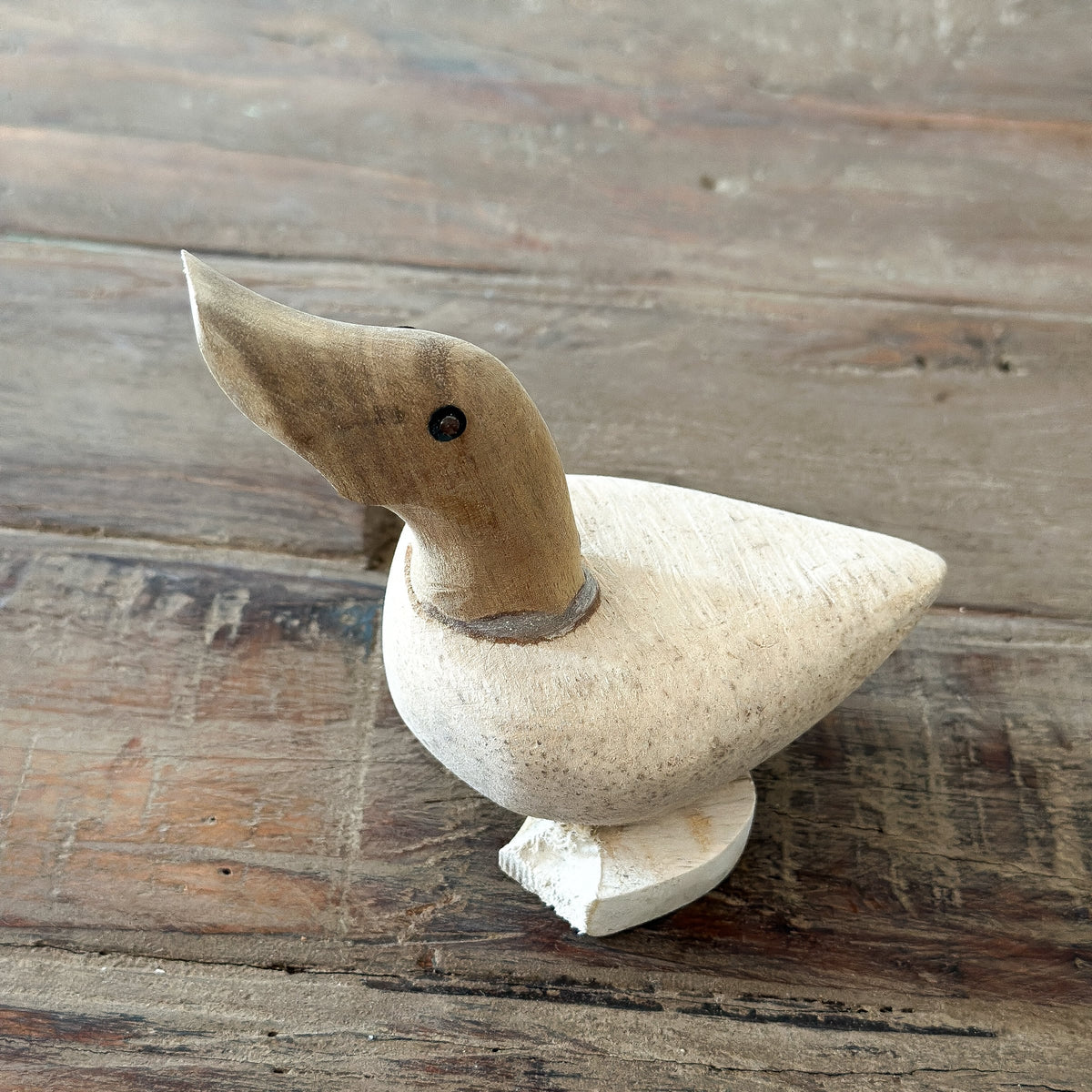 Handgefertigte Holz-Dekoente, 13 cm groß, von Wohnen auf dem Land, detailreiche Dekofigur aus Holz