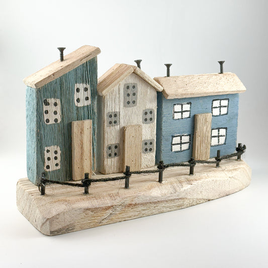 Häuser "Fischer" Holz auf Stand - klein