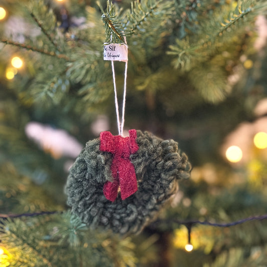 Anhänger Ornament Mini Kranz "Smilla" Filz Rot Grün 7cm