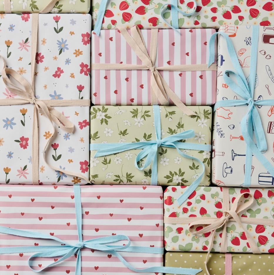 Papierrolle Geschenkpapier "Blumenwiese" 5 m/Rolle