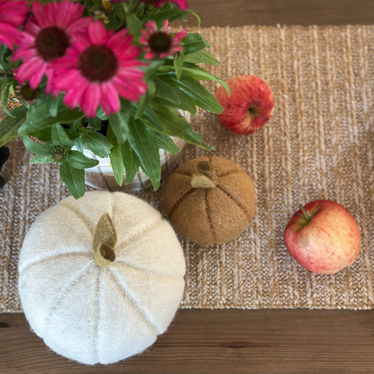 Kürbis "White" Filz Weiß 12cm - Wohnen auf dem Land