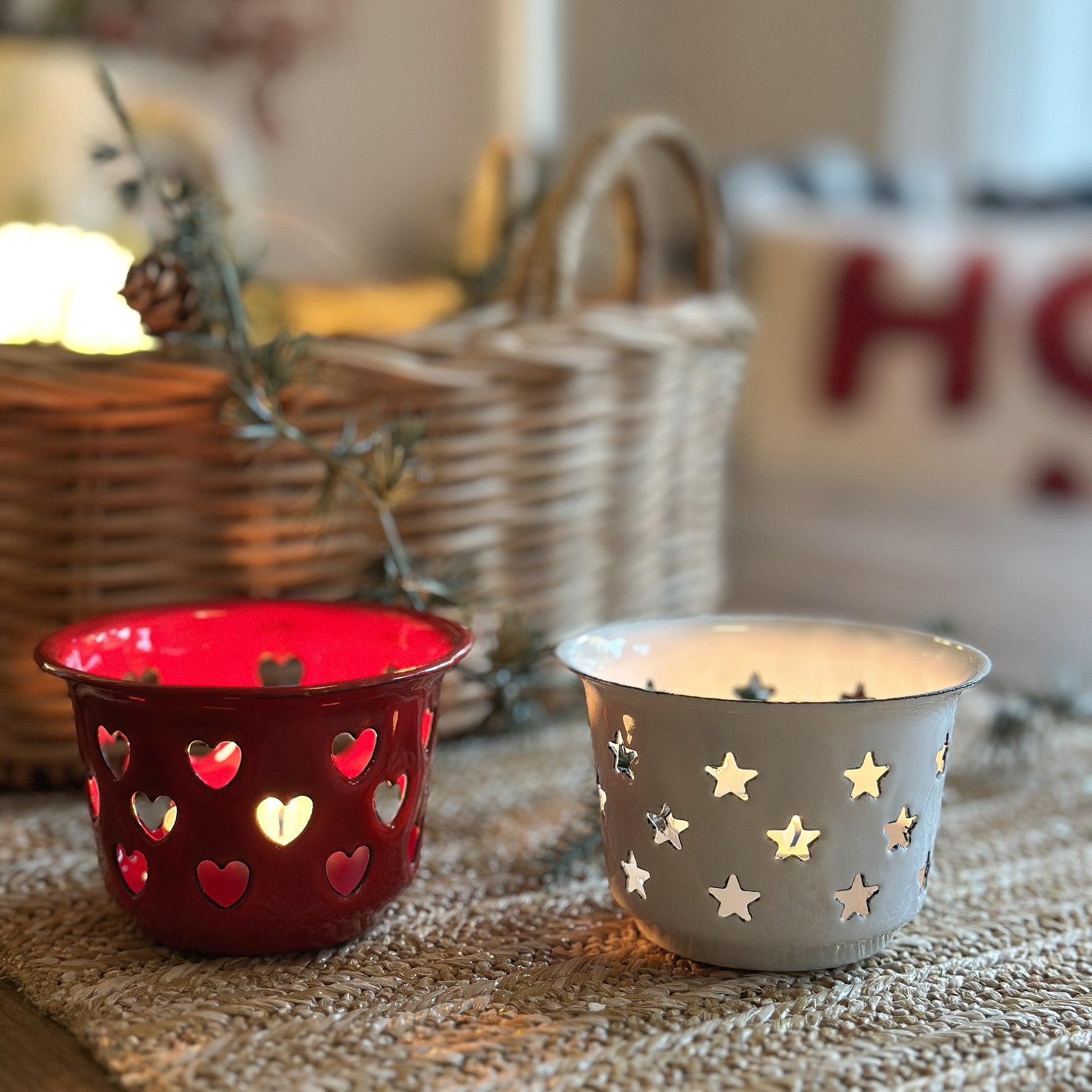 Teelichthalter Schale „Candle Kiss“ Emaille 2 Farben - Wohnen auf dem Land