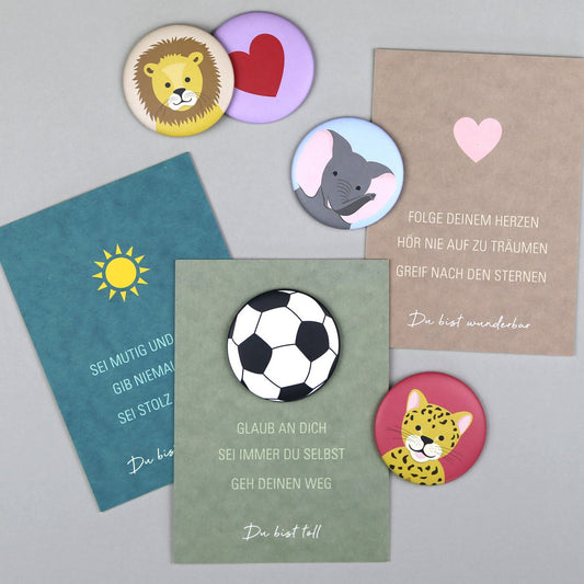 Magnet "Gitte Löwe" Rund 56mm - Wohnen auf dem Land