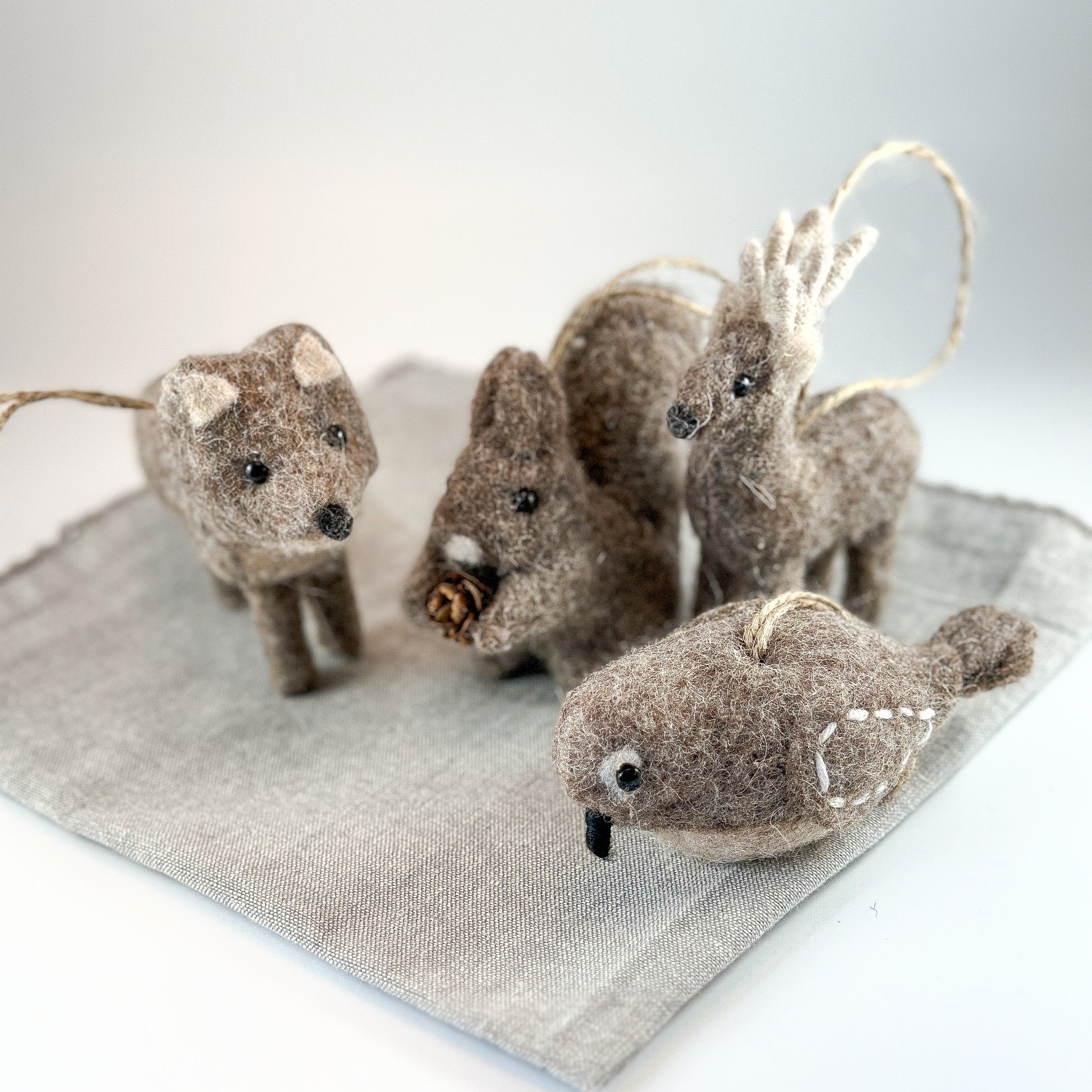 Anhänger "Tiere des Waldes" Filz Grau 4 Varianten - Wohnen auf dem Land