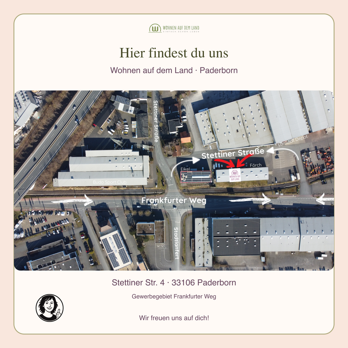 Luftaufnahme mit Anfahrt zu Wohnen auf dem Land in Paderborn