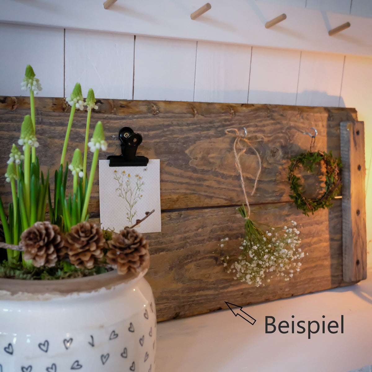 Pulverbeize Holz "Graphit" von Wohnen auf dem Land, dunkle Holzfarbe, flüssig auf Holzoberfläche aufgetragen