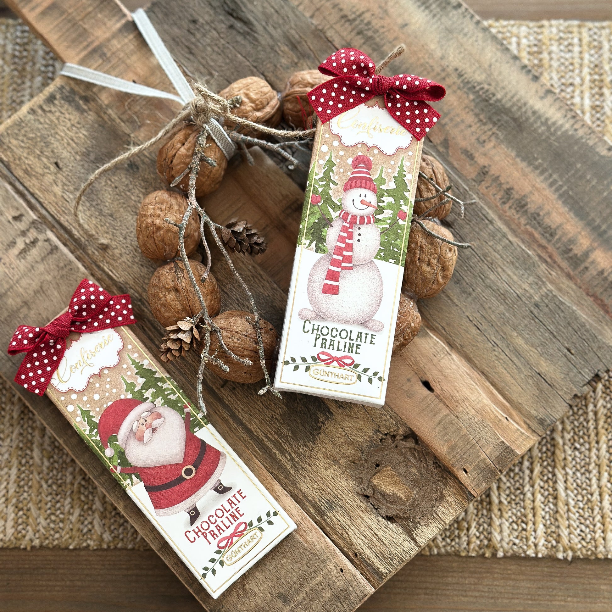 Confiserie Napolitainpräsent “Weihnachten” Nougat in Vollmilchschokolade 2 Varianten - Wohnen auf dem Land