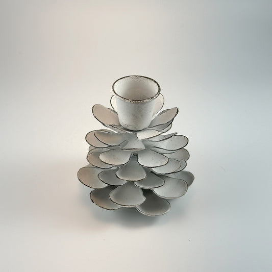 Kerzenhalter Baum Zapfen "Pine" Metall weiß 2 Größen - Wohnen auf dem Land