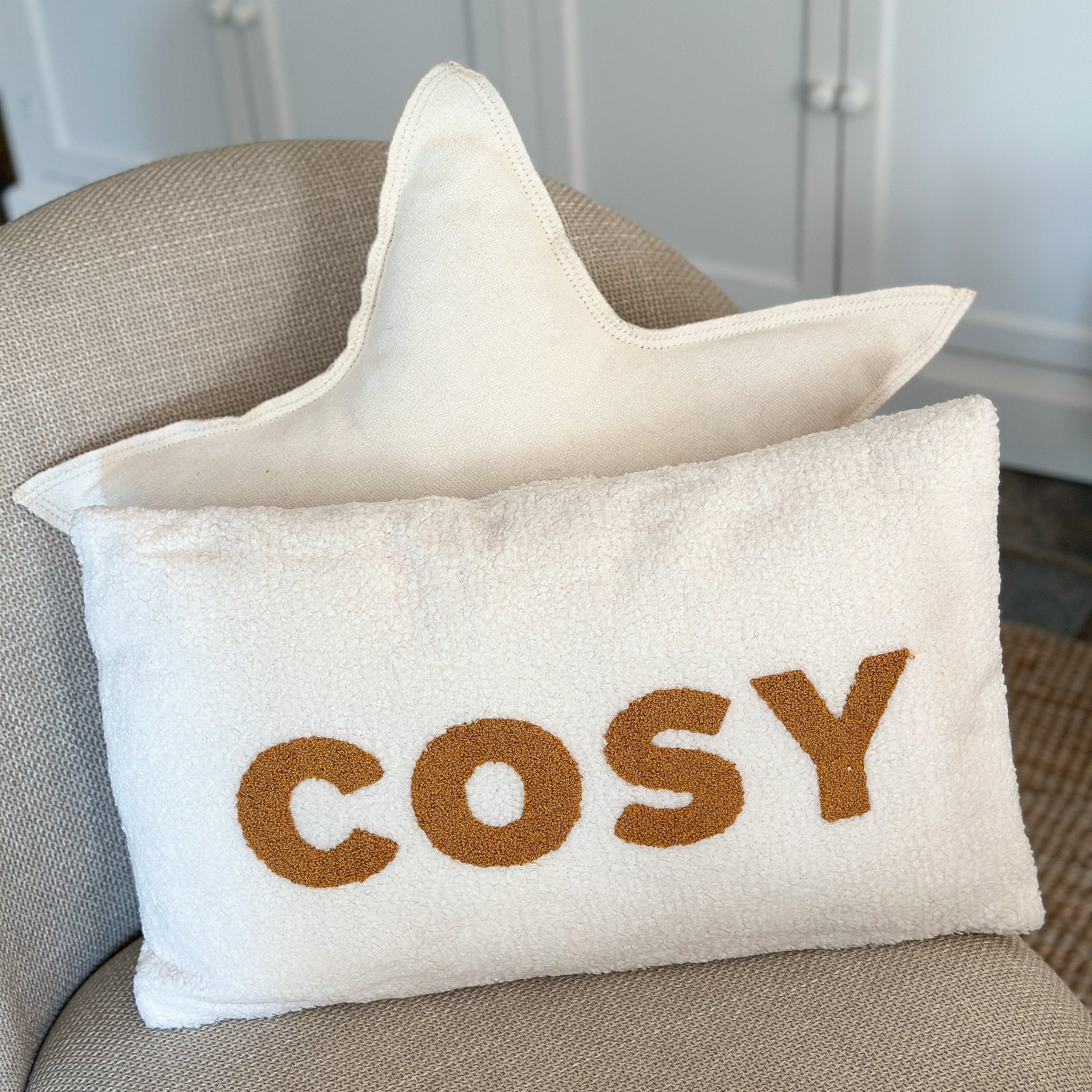 Deko Kissen "Cosy“ creme braun 50x30cm - Wohnen auf dem Land