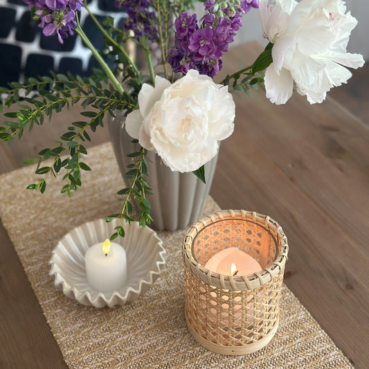 Kerzenhalter Windlicht "Cozy" Rattan inkl. Kerze 2 Farben - Wohnen auf dem Land