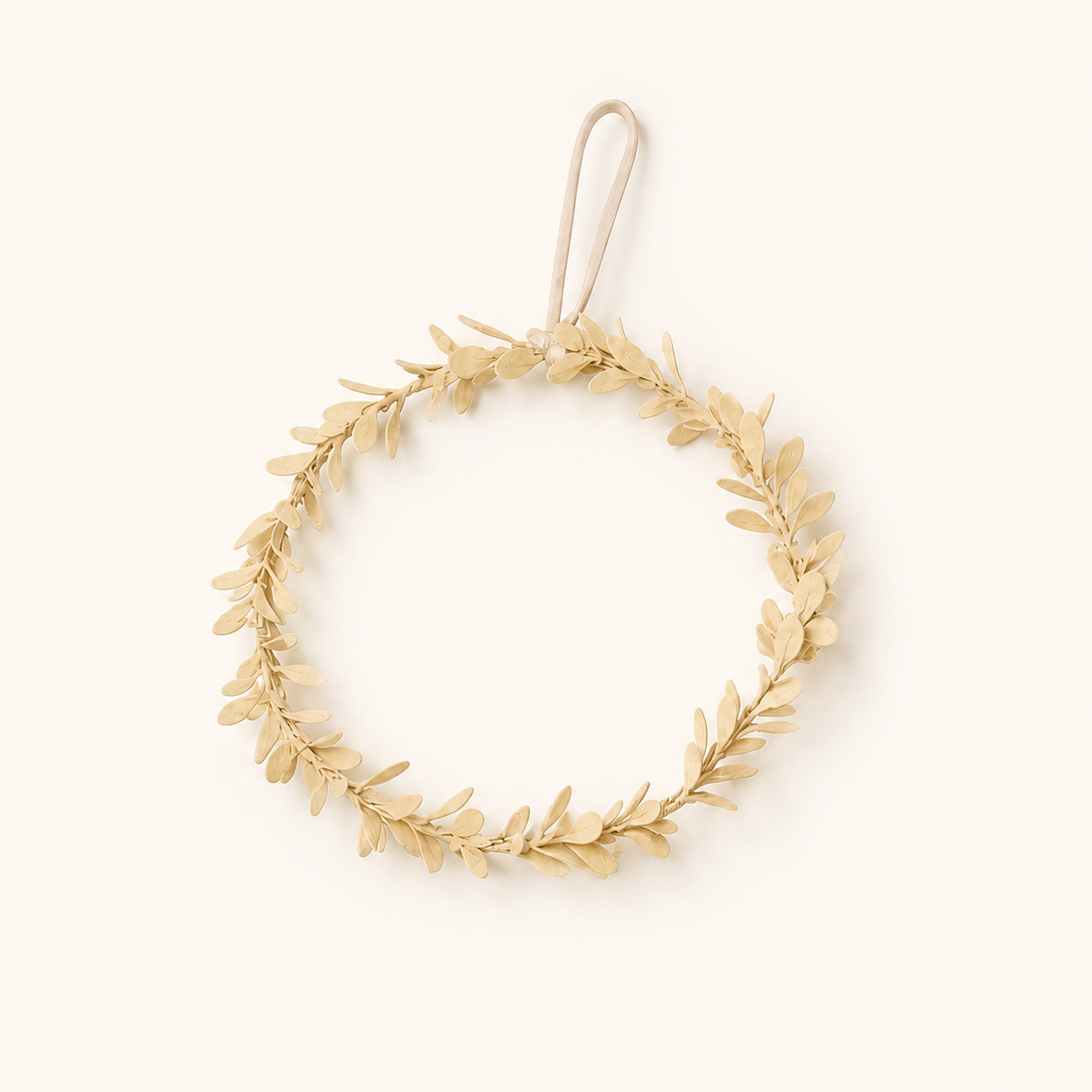 Blätterkranz Herbstlaub in Creme als Einzelfreisteller