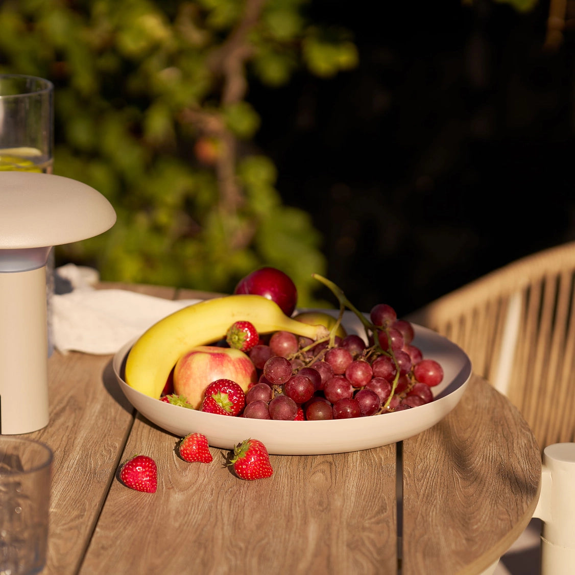 Metall-Tablett "Nola Sand" von Wohnen auf dem Land, beige, Ø30cm, dekorative Schale für Zuhause