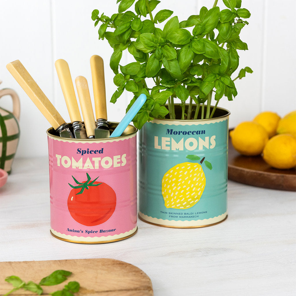 Zwei dekorative Metall-Dosen "Lemon and Tomato" von Rex London, Aufbewahrungsdosen im stilvollen Design.