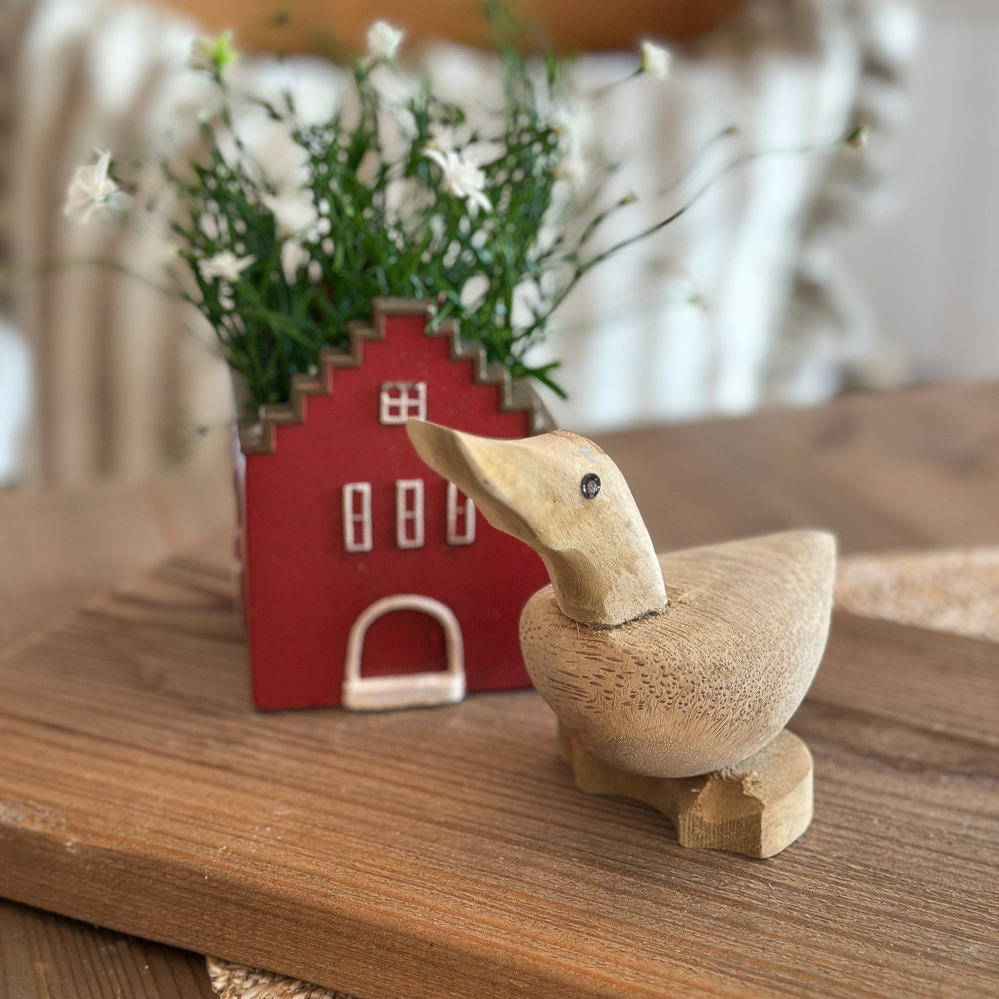 Handgefertigte Holz-Dekoente, 13 cm groß, von Wohnen auf dem Land, detailreiche Dekofigur für das Zuhause.