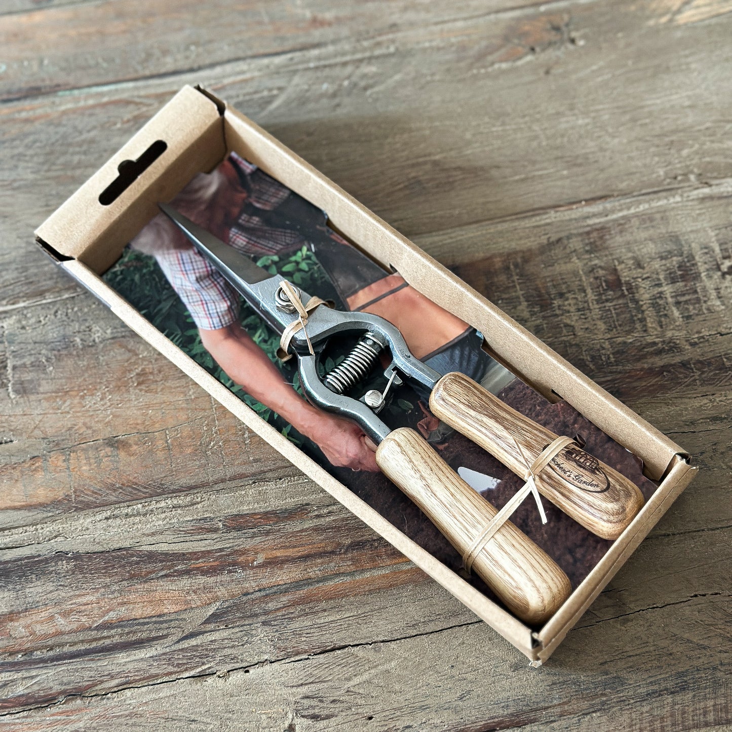 Gartenschere mit Holzgriff aus Stahl, 21 cm, ideal für Blumen und Gartenarbeit, von Wohnen auf dem Land