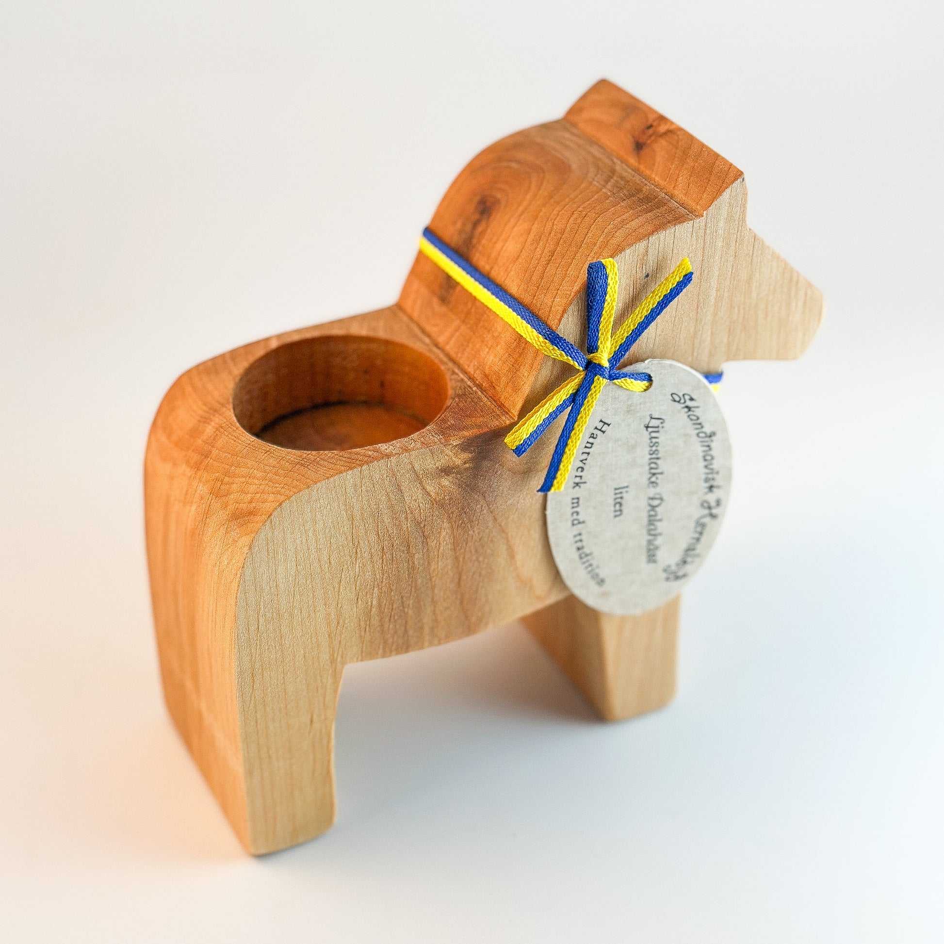 Holz Teelichthalter in Form eines Dala-Pferds "Norddala", 12 cm hoch, von Wohnen auf dem Land, in natürlichem Finish.