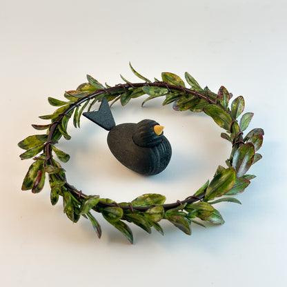 Holzvogel Schwedisch "Saga" Dekofigur in Skandi Holz, 5cm klein, ideal für natürliche Wohnakzente.