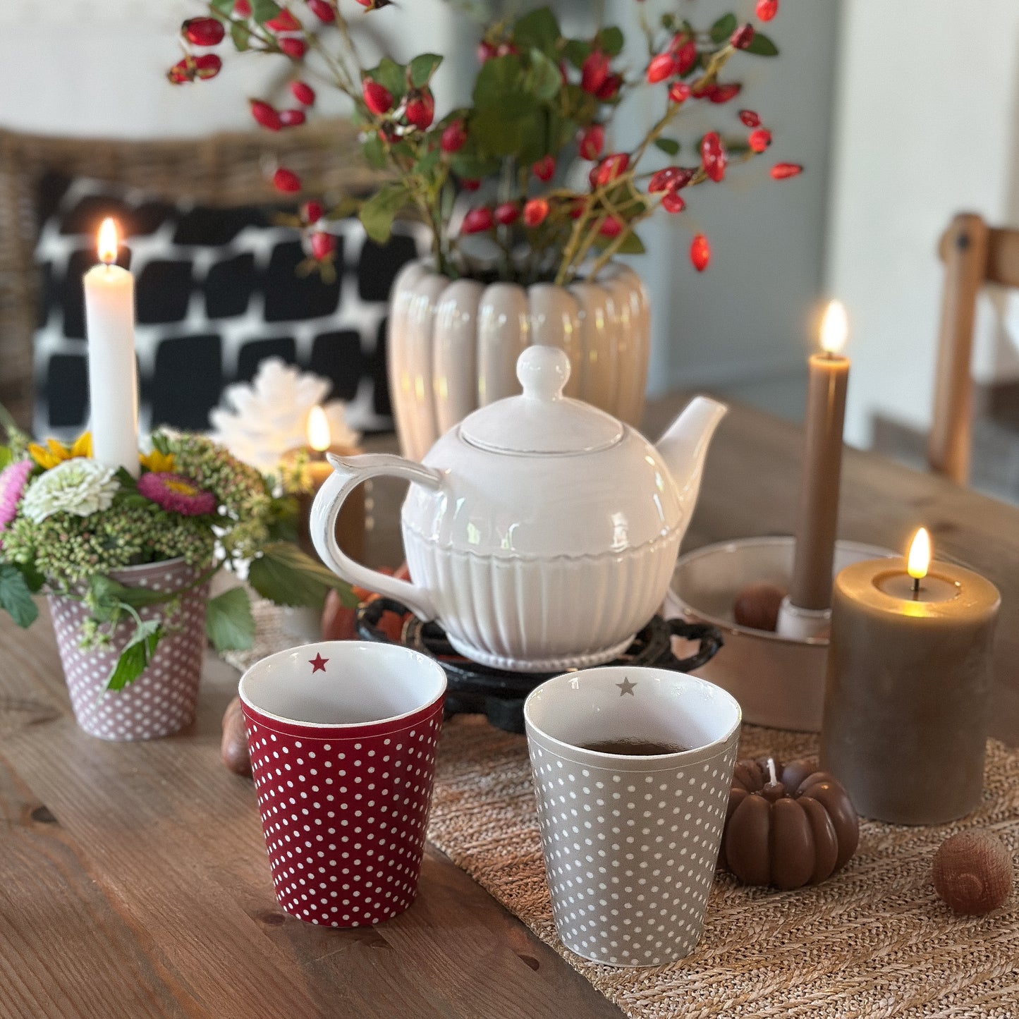 Becher Tasse Happy Mug "Micro Dots" Keramik Grau