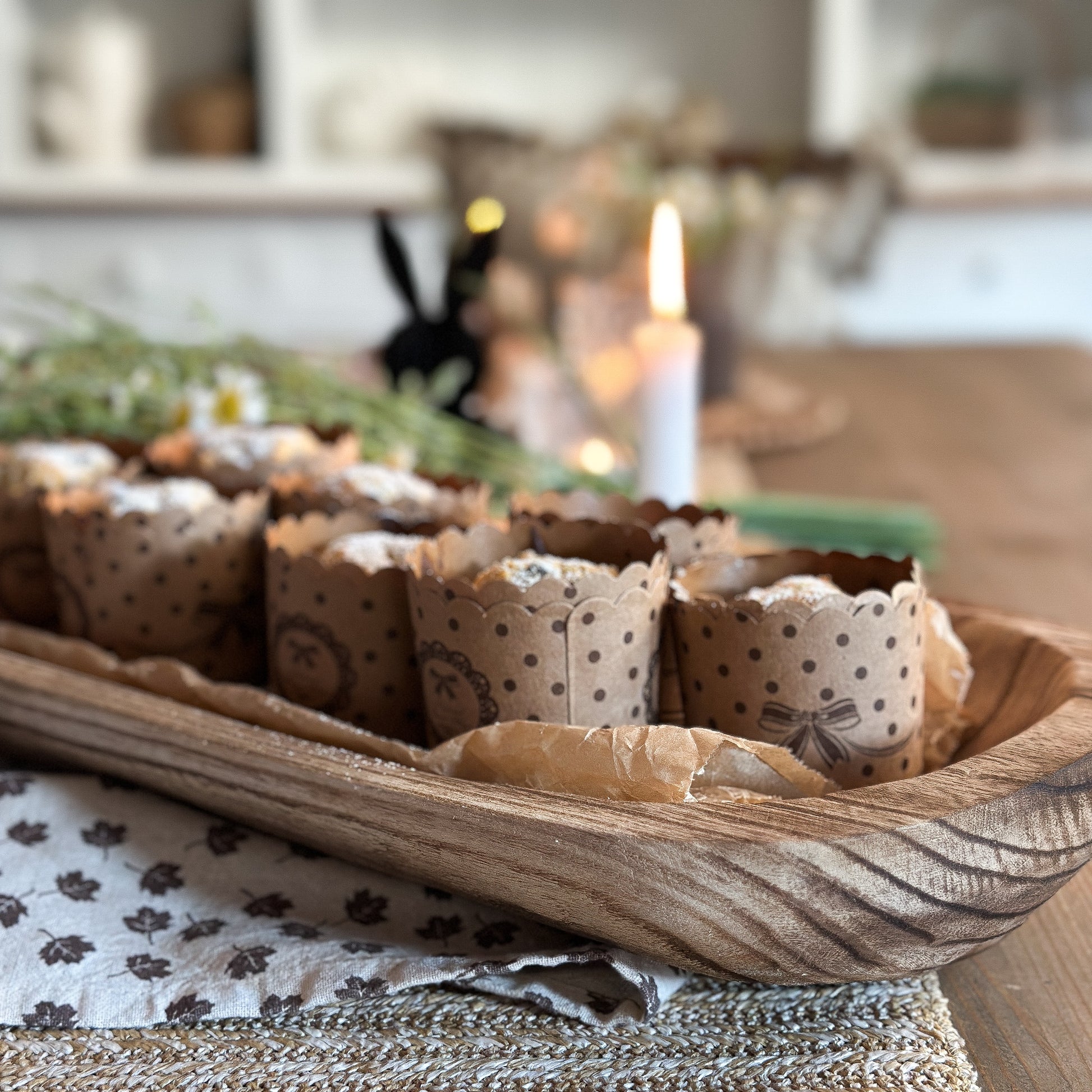 Ovales Holz-Tablett "Ligno" von Wohnen auf dem Land, naturfarbenes Molle Tablett aus Holz, 50 cm lang
