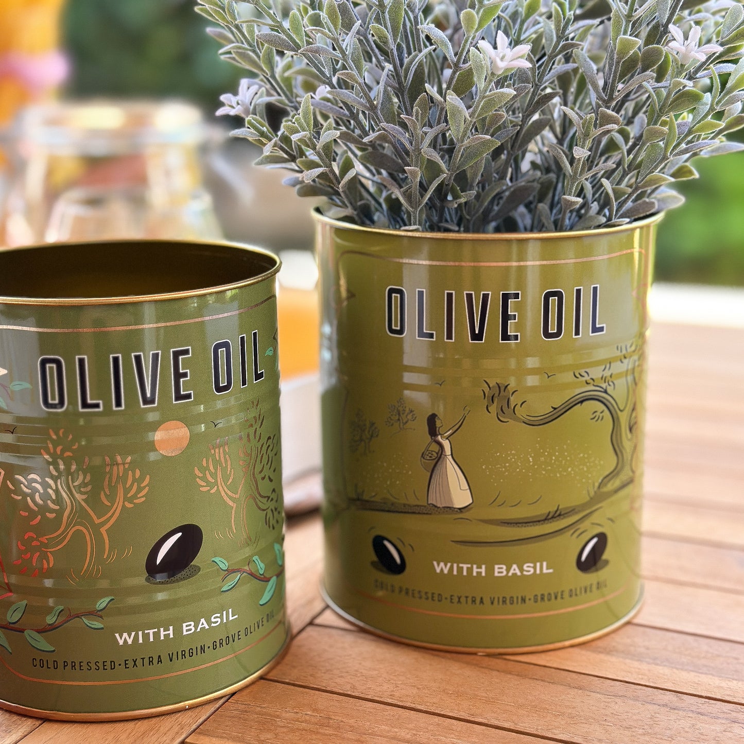 Zwei Metall-Aufbewahrungsdosen "Grove Olive Oil" von Rex London, dekorative Deko-Dosen für Küchenaccessoires