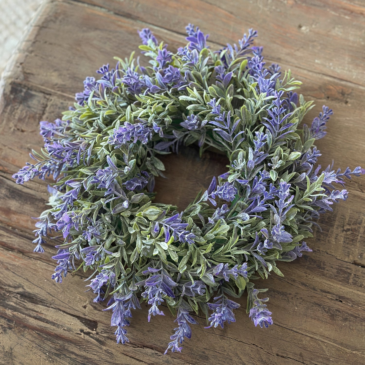 Vintage Lavendelkranz "Cosy Summer" in Lila, 20cm, handgefertigter Dekokranz von Wohnen auf dem Land.