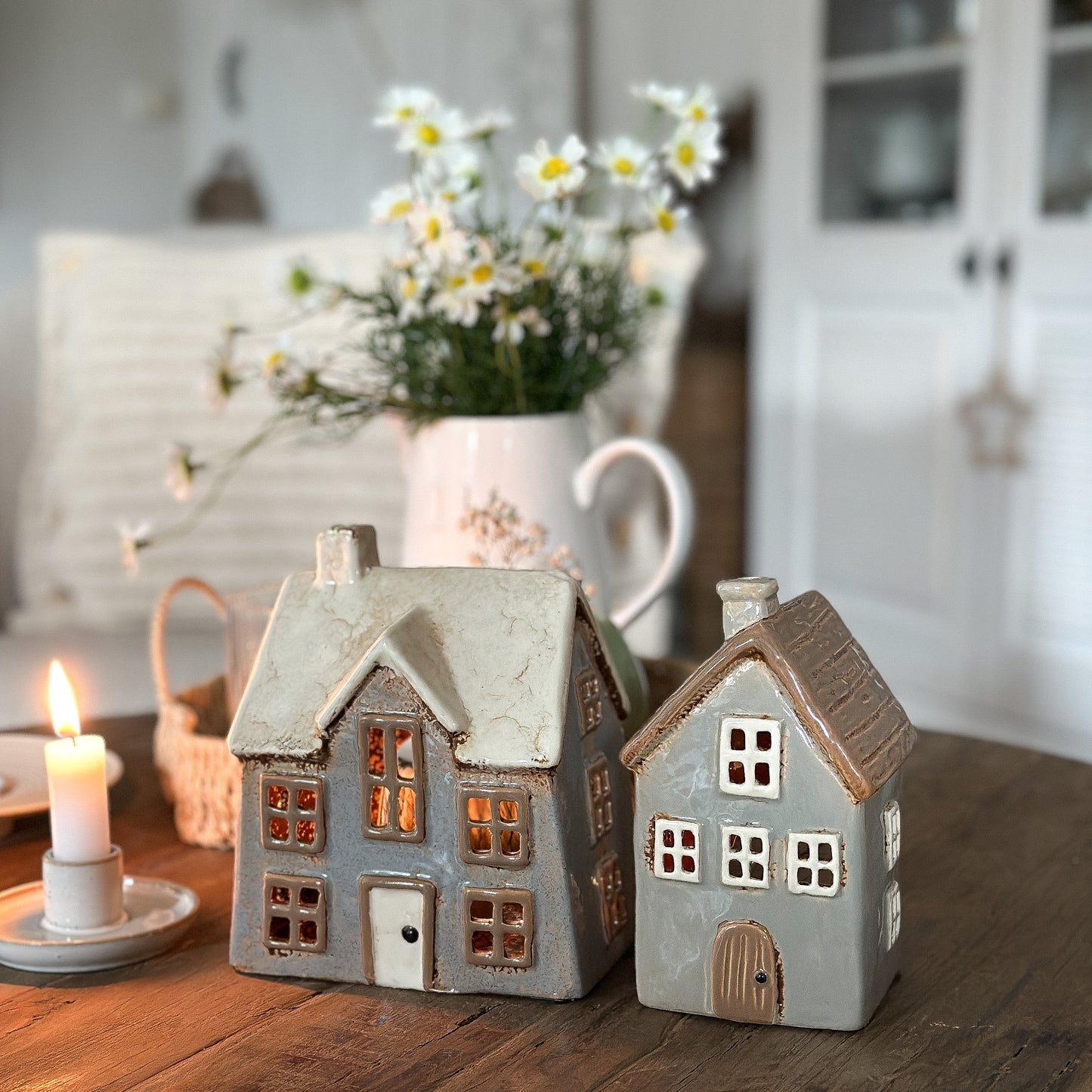 Haus Teelichthalter "Arvid" Keramik Grau Beige 17cm