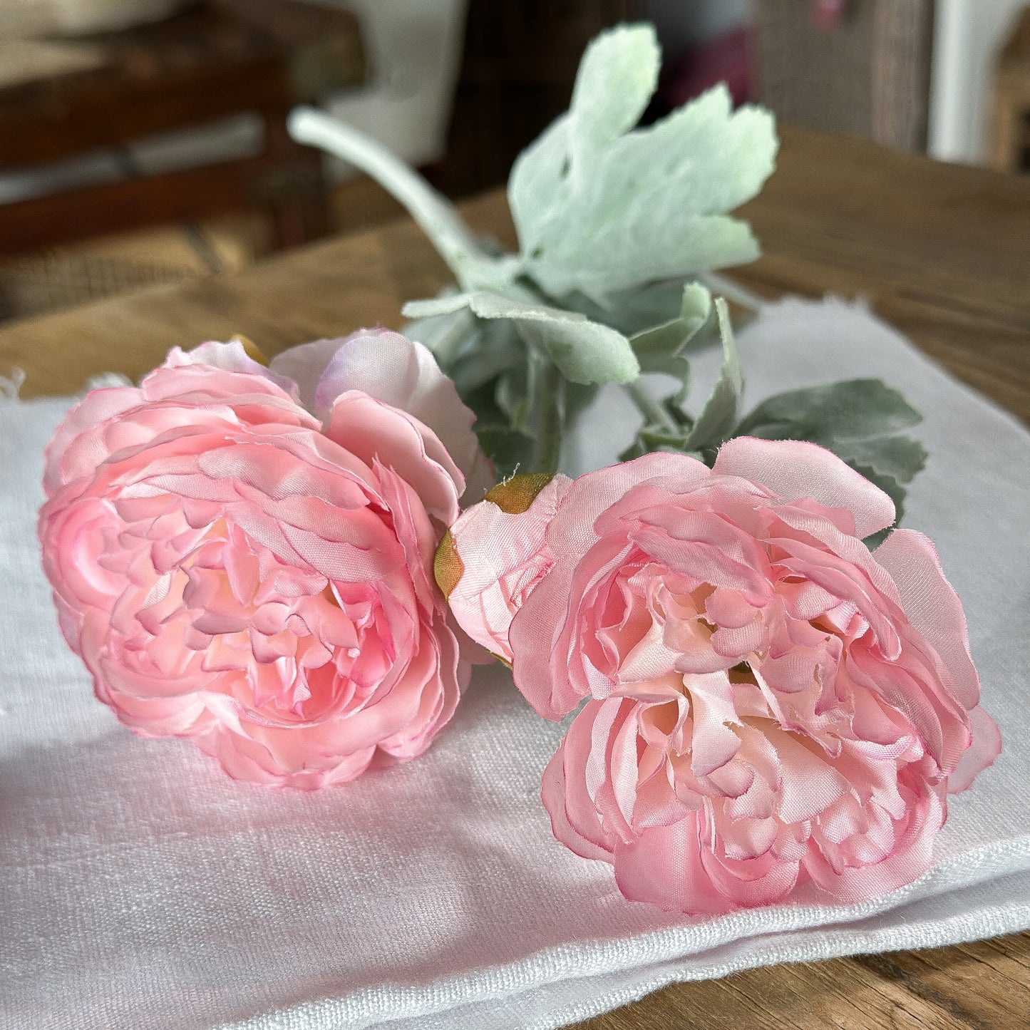 Blume Stiel Ranunkel "Emelie" künstlich 2 Farben 50cm