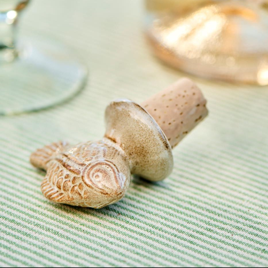 Keramik-Flaschenstopfen in Fischform, Sandfarben, 7 cm, für Geschirr von IB Laursen, mit detailreicher Fischgestaltung