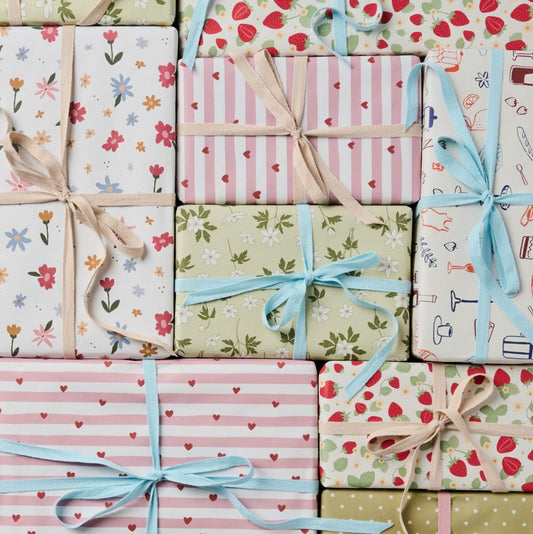 Papierrolle Geschenkpapier "Blumenwiese" 5 m/Rolle