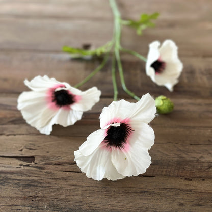 Künstlicher Blumenzweig "Summer Poppy" in 2 Farben, 63 cm lang, von Wohnen auf dem Land, mit lebensechten Blüten und Blättern