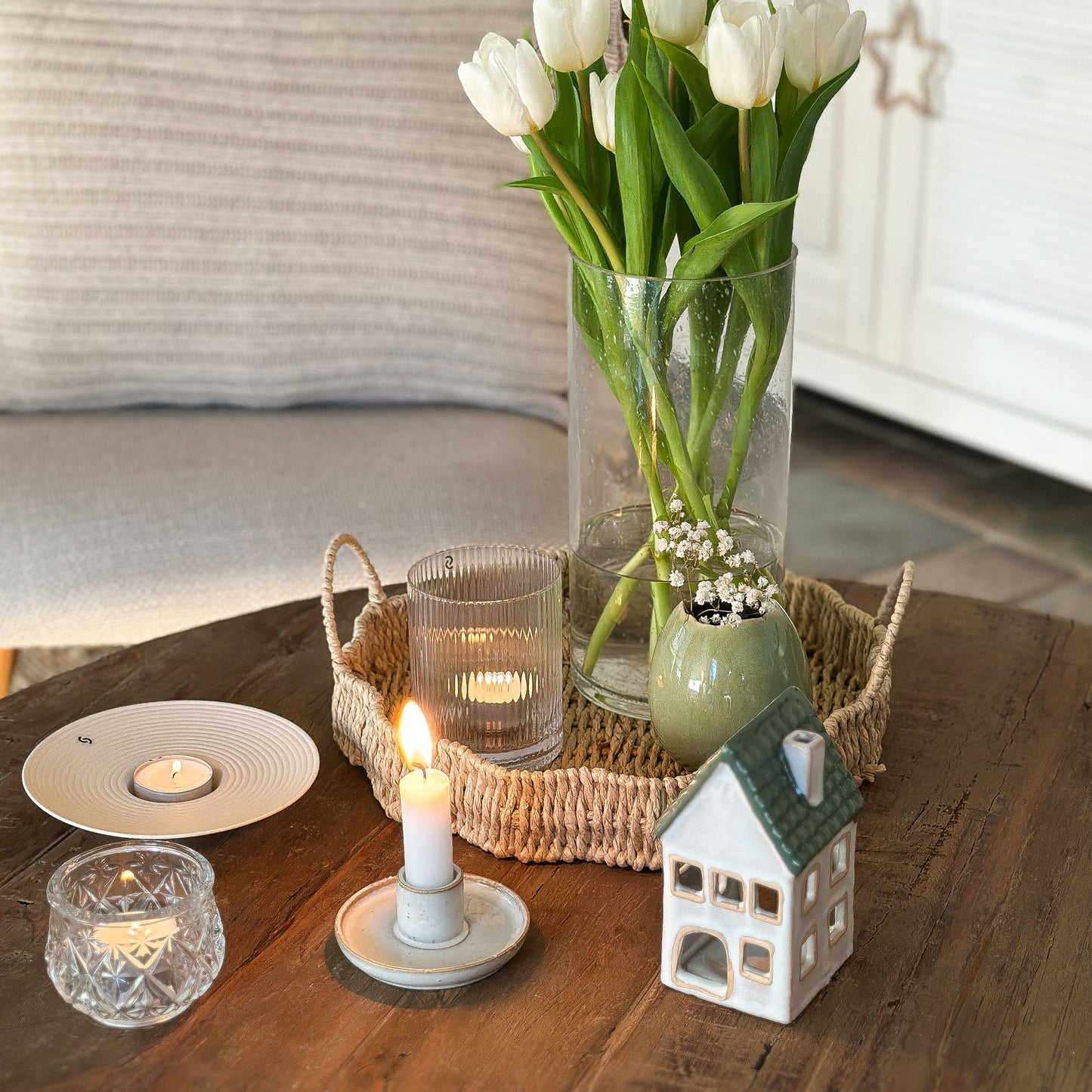 Haus Teelichthalter "Smilla" aus grauer und grüner Keramik, 13cm, von Clayre & Eef, dekorativer Kerzenhalter