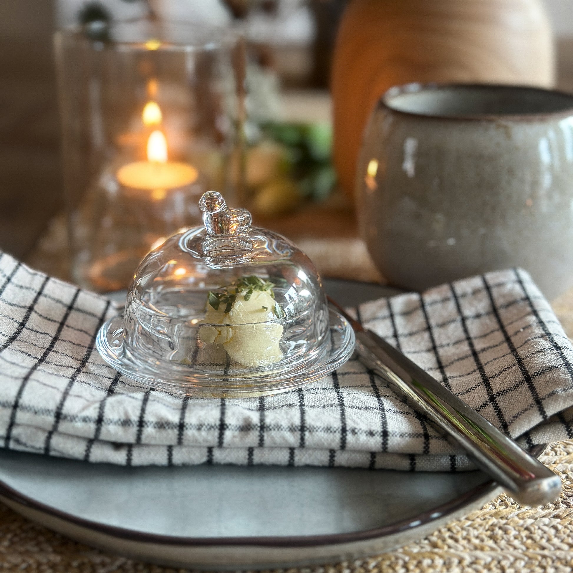 Butterglas mit Vogelgriff "Vogelgruß" aus Glas, 9 cm, von Clayre & Eef, dekorative Schale mit Vogelmotiv.