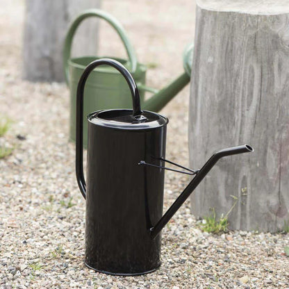 Schwarze Garten-Gießkanne "Landliv" von IB Laursen aus Metall, 2,7 Liter Fassungsvermögen, mit handlichem Griff