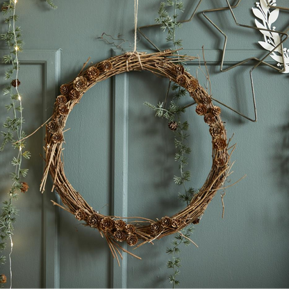 Naturkranz mit Lärchenzapfen 38cm - Wohnen auf dem Land