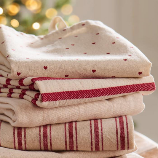 Geschirrtuch „Valentin“ natur mit roten Herzen - Wohnen auf dem Land