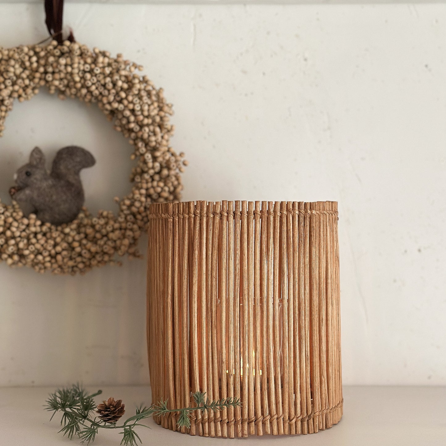 IB Laursen Kerzenglas Windlicht "Hurricane" mit Glaseinsatz Rattan Natur 19cm - Wohnen auf dem Land