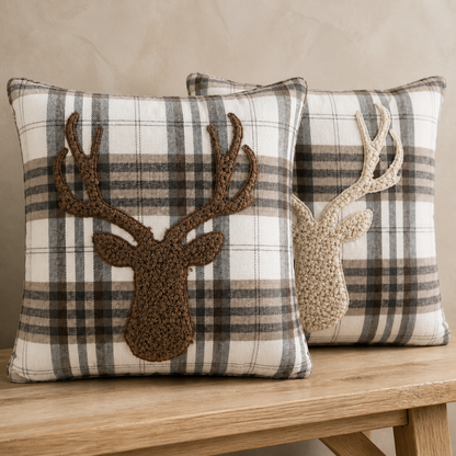 Kissen Hirsch Karo in Beige und Braun, 45 x 45 cm – 02 detail beide varianten