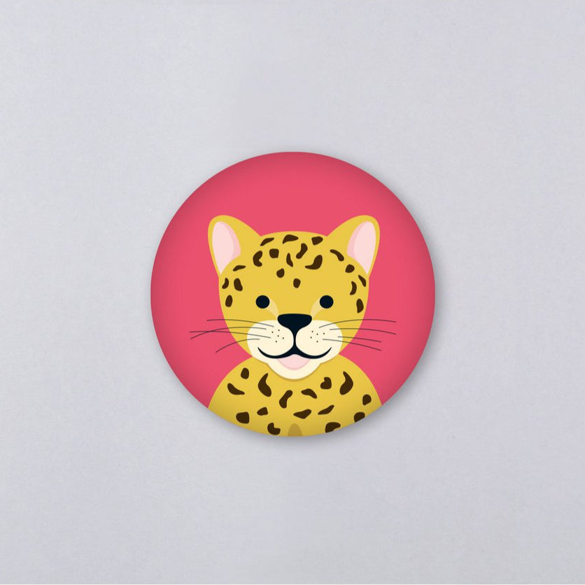 Magnet "Gitte Leopard" Rund 56mm - Wohnen auf dem Land