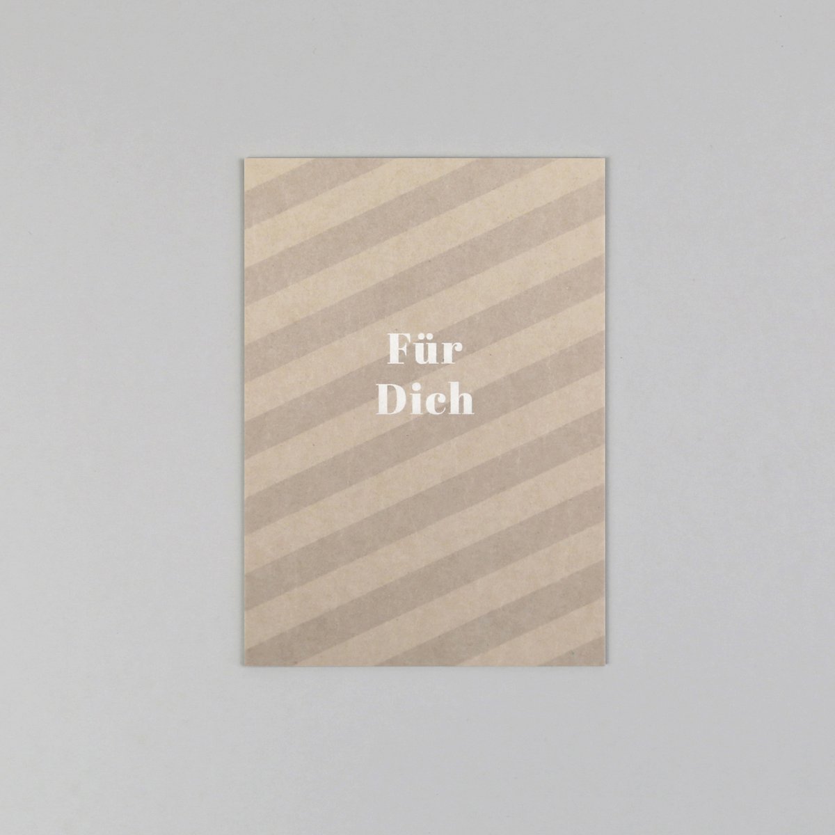 Postkarte "Cloe Natur" Streifen Holzschliff - Wohnen auf dem Land