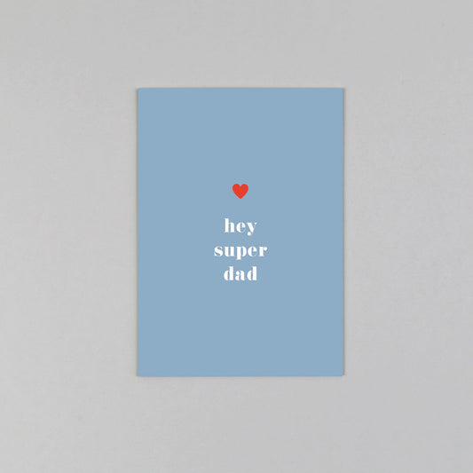 Postkarte "Tessa Super Dad" Holzschliff - Wohnen auf dem Land