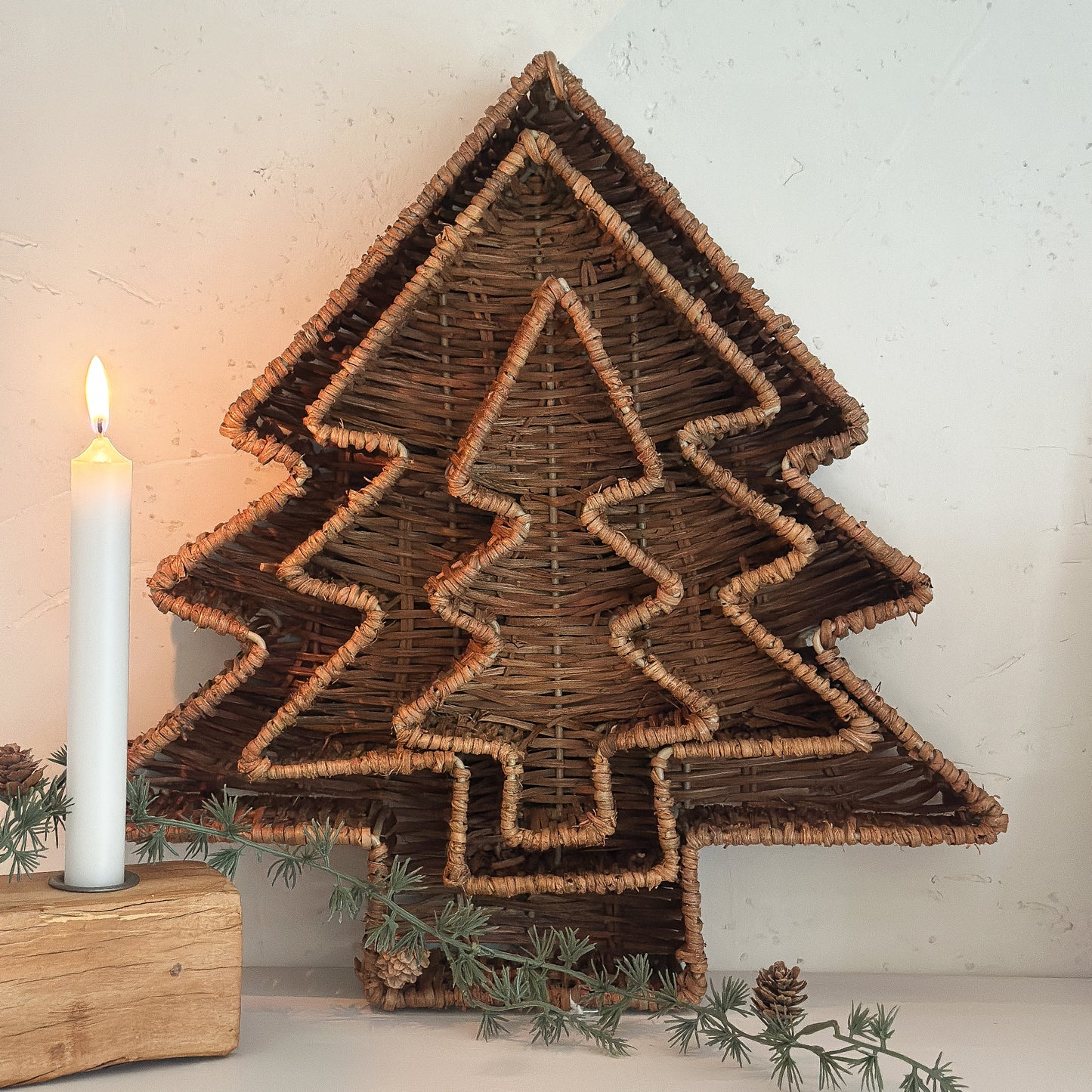 Schale Korb Tablett Set „Skovlys“ Tannenbaumform Rattan Natur 3er Set - Wohnen auf dem Land