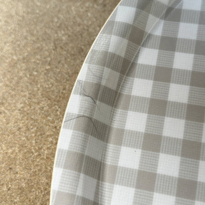 Rutan Tablett Schale in Grau mit Karomuster, 38 cm, aus Keramik, stilvoller Küchen- und Deko-Accessoire von Storefactory