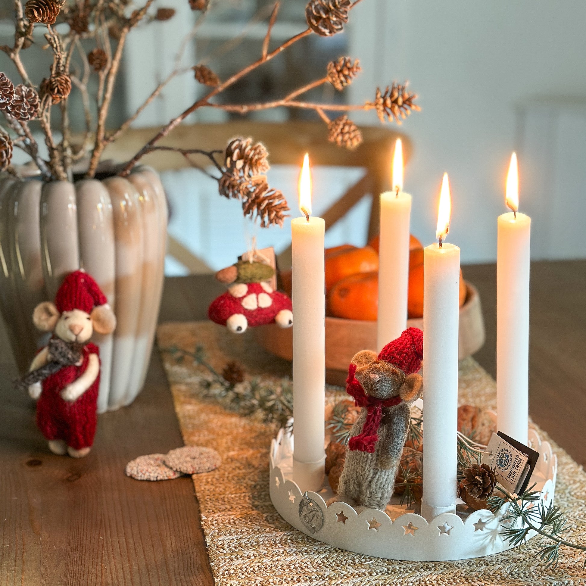 Kerzenhalter Schale "Sterne" Metall Rund Weiß 20cm - Wohnen auf dem Land