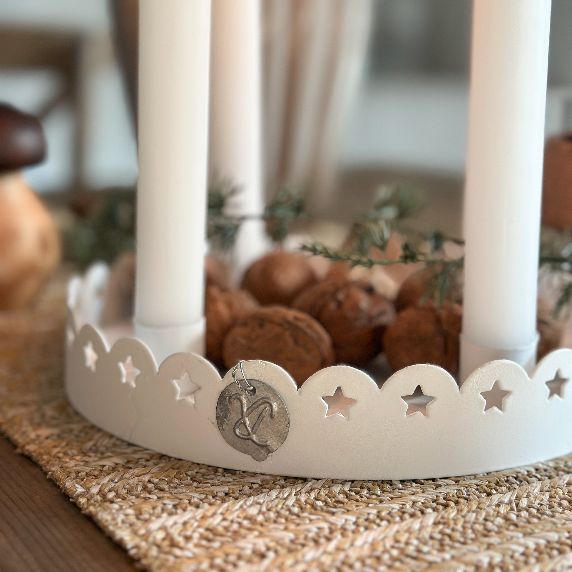 Kerzenhalter Schale "Sterne" Metall Rund Weiß 20cm - Wohnen auf dem Land