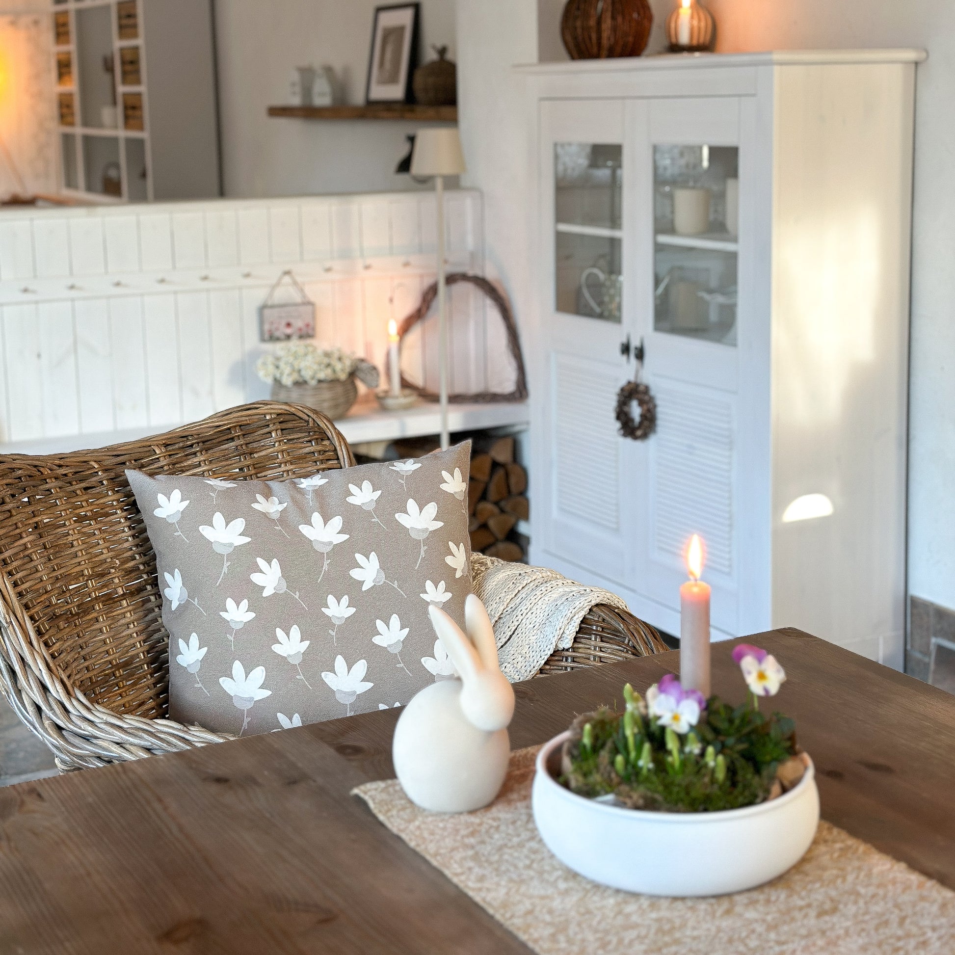 Schale Deko Tablett "Lille Jern" Metall Rund Weiß 20cm - Wohnen auf dem Land