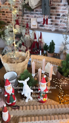 Neben den Keksdosen haben wir noch mehr Socken verschickt…..🤎 Dankeschön! 😘