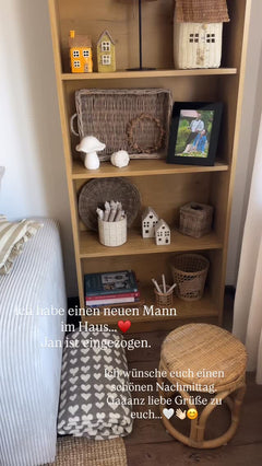 Ich wünsche euch einen schönen Nachmittag. Gaaanz liebe Grüße zu euch…..🤍👋🏻😊 Ich habe einen neuen Mann im Haus…..♥️
