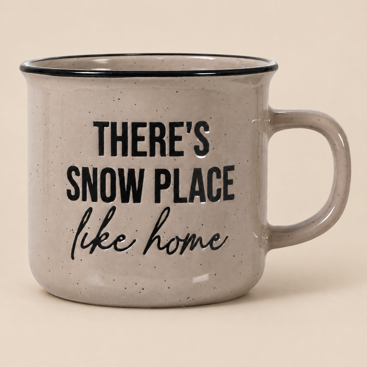 Becher Tasse „Snow Place Like Home“ Keramik Taupe 285ml – Freisteller