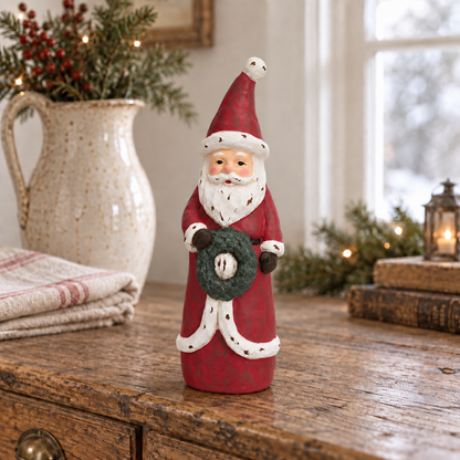 Deko Nikolaus „Klaas“ Ton Rot 20cm Tannenbaum oder Kranz – Ambiente · Kranz auf der Kommode